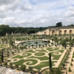 Meet your Posher, Stacy